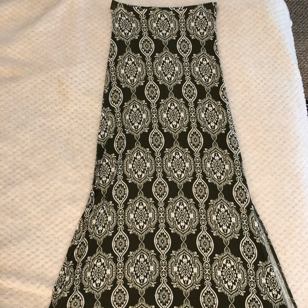 Maxi skirt